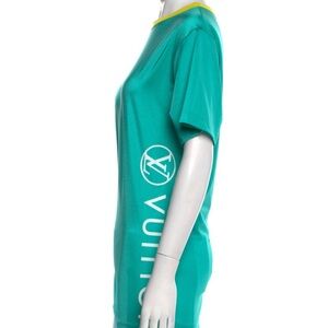 NWT Louis Vuitton teal graphic T-Shirt